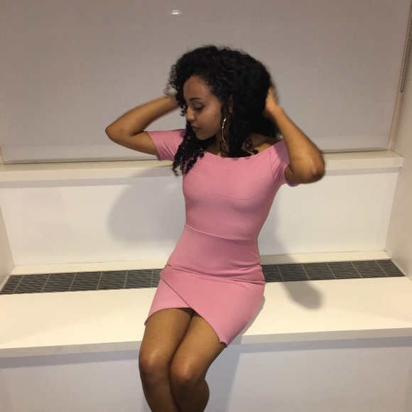Fashion Nova off the shoulder dress - Picture 2 of 3